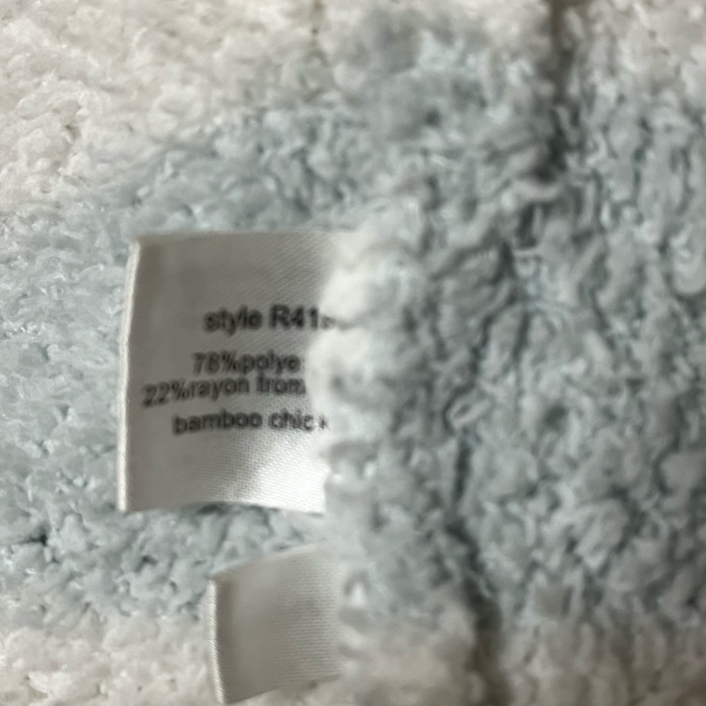 Barefoot Dreams for Rinks Bath Robe Sz Small - Picture 9 of 9